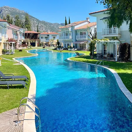 Villa 97, Spacious 3br In Portville, Gocek Fethiye