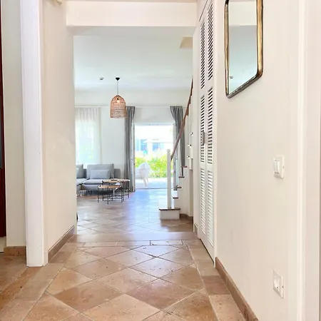 97, Spacious 3br In Portville, Gocek *